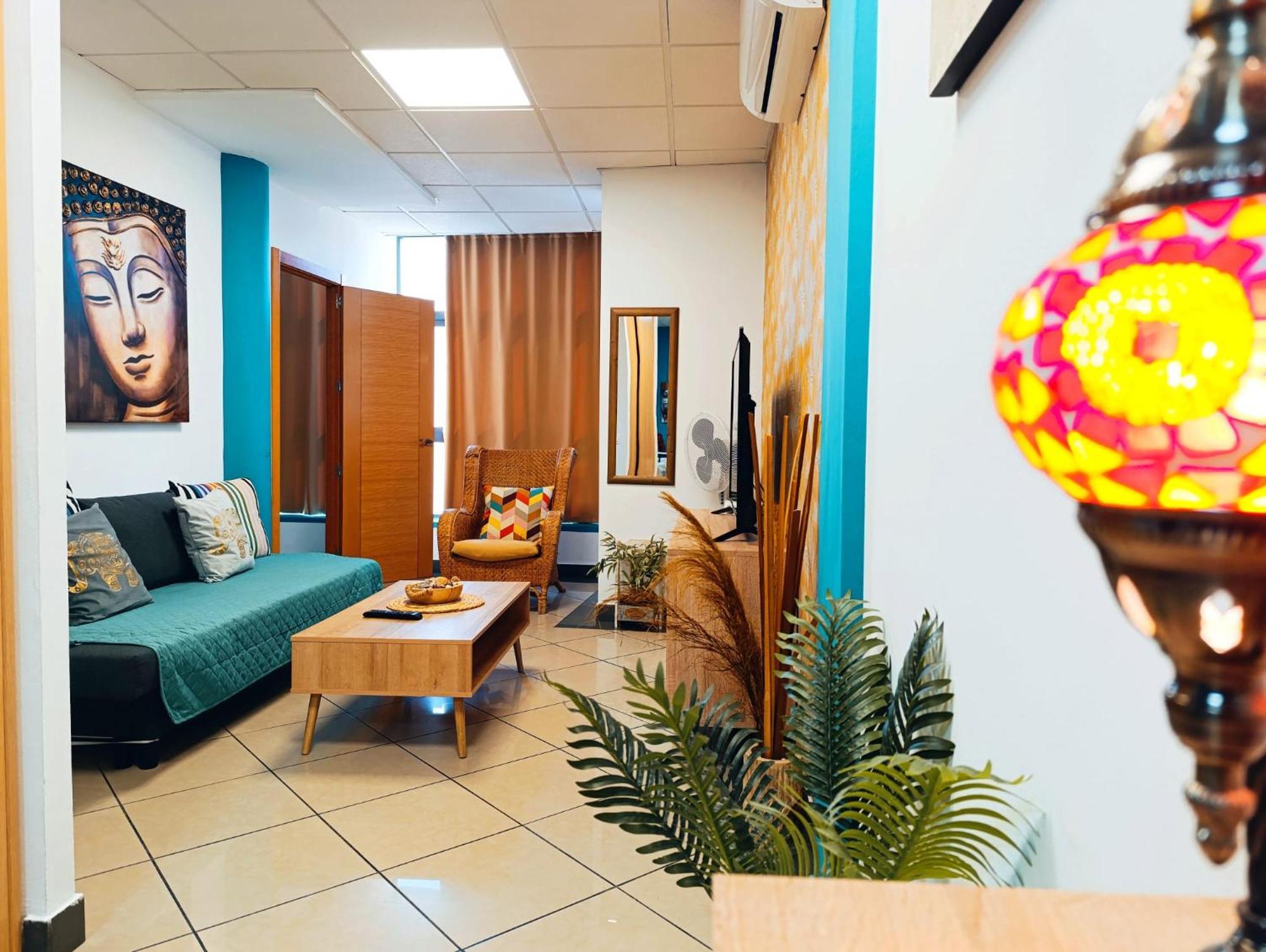 Apartamento El Dorado Cerca Del Mar Малага Экстерьер фото